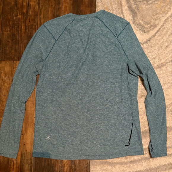 lululemon athletica Blue Long Sleeve Tee - Picture 1 of 4